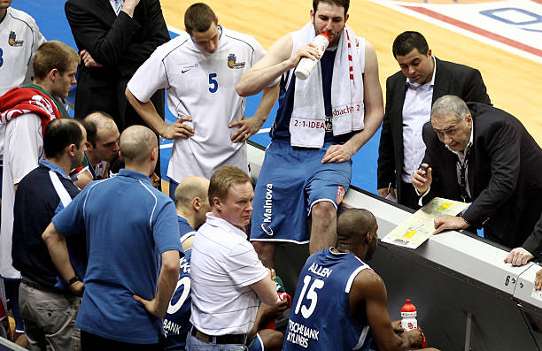 身体冲撞 身体冲撞